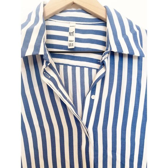 Zara Stripe Button - Picture 2 of 4